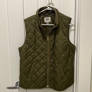 Old Navy Salamander Green Quilted Vest
